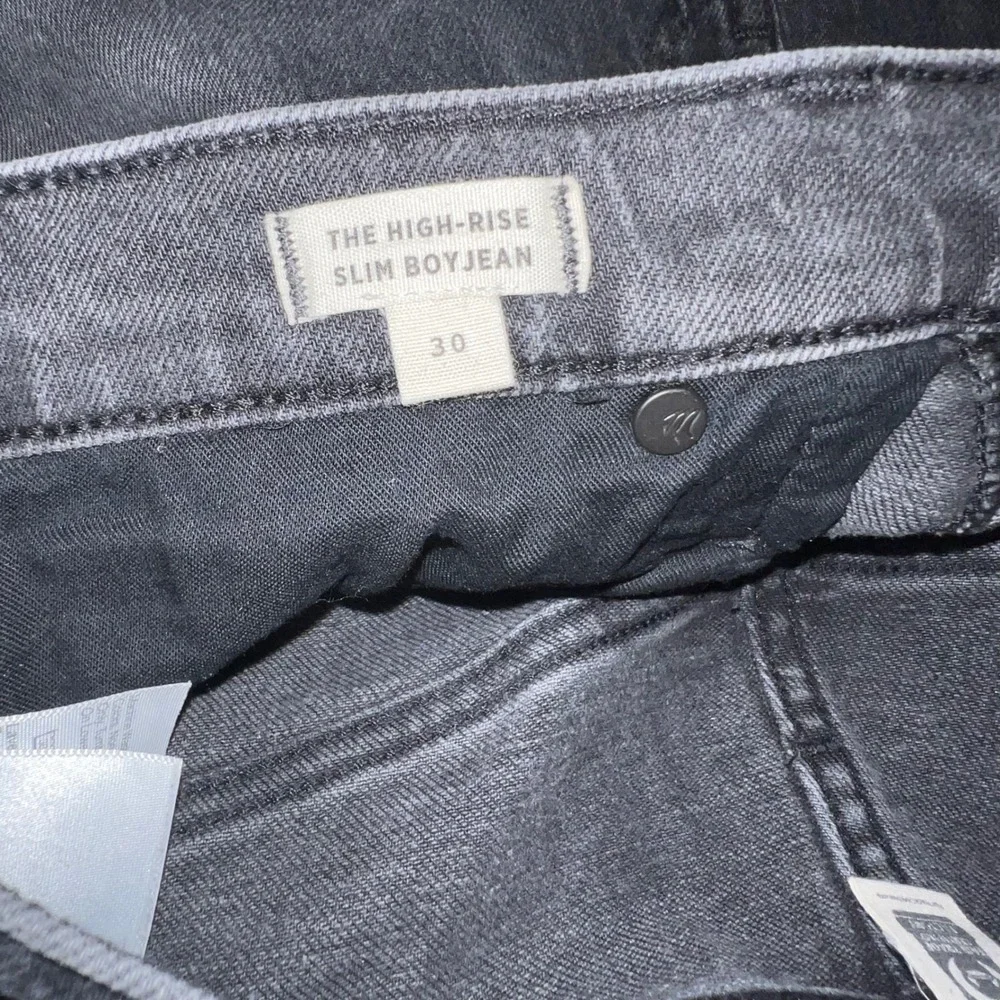 Madewell High-Rise‎ Slim Boyjean Caton Wash Distressed Grey Denim Jeans 30